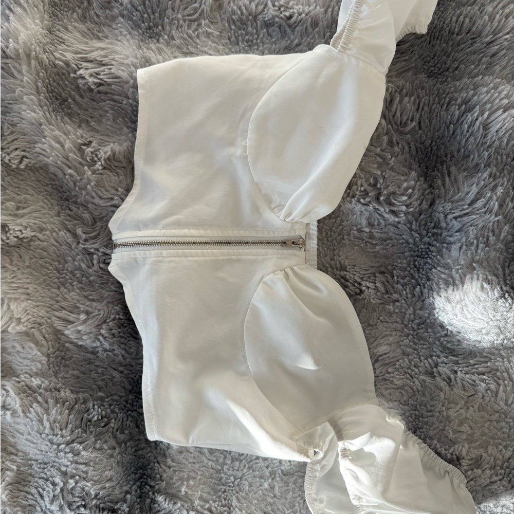 SHEIN White Off-Shoulder Top